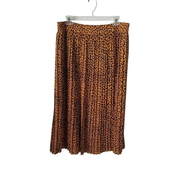 J. Crew Cheetah Print Pleated Flowy Chiffon Midi Skirt Size 12 - Picture 2 of 13